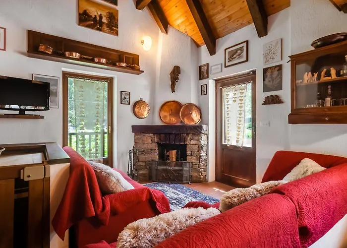 Parcheggio-camino-8pax - Immerso Nella Natura