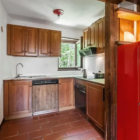 Parcheggio-camino-8pax - Immerso Nella Natura Шале